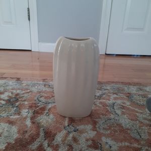 Vintage art deco cram plain vase